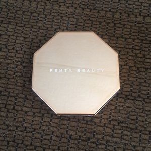 Fenty Beauty Bronzer Shady Biz